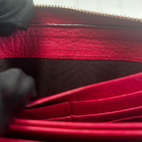 Gucci GG Pink Leather Zippy Wallet - Picture 13 of 13